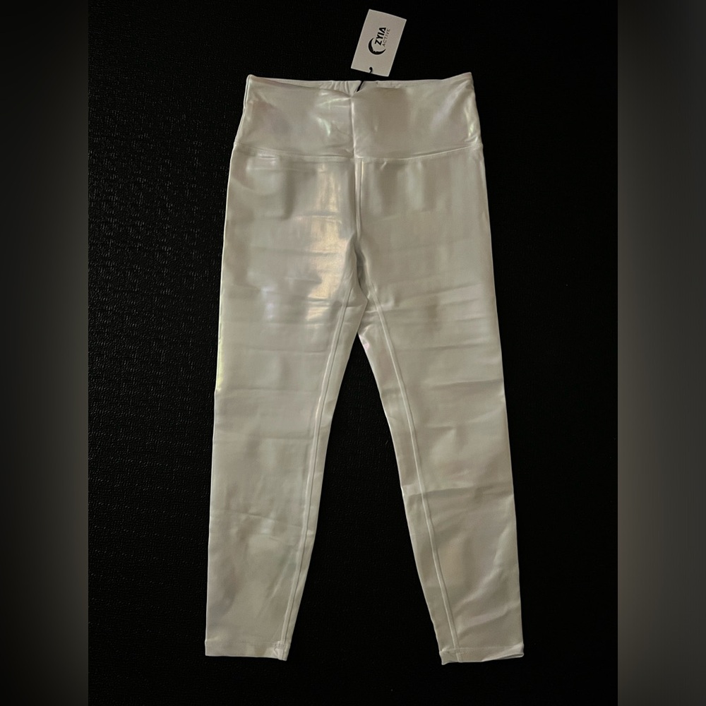 Zyia light n tight size 8-10 white metallic BNWT